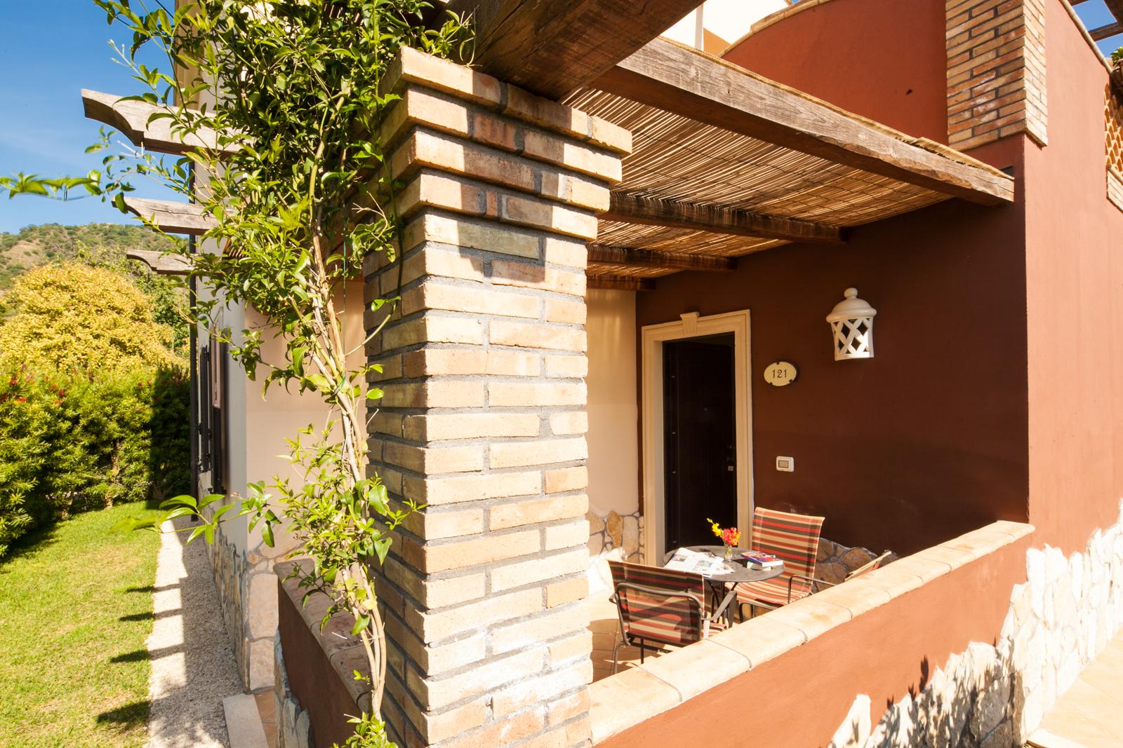 Alcantara Resort Di Charme Adults Only Gaggi Exteriör bild