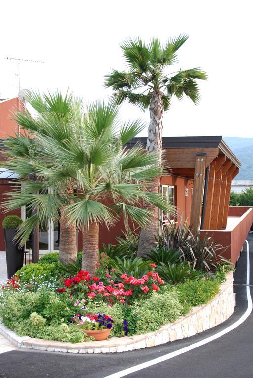 Alcantara Resort Di Charme Adults Only Gaggi Exteriör bild